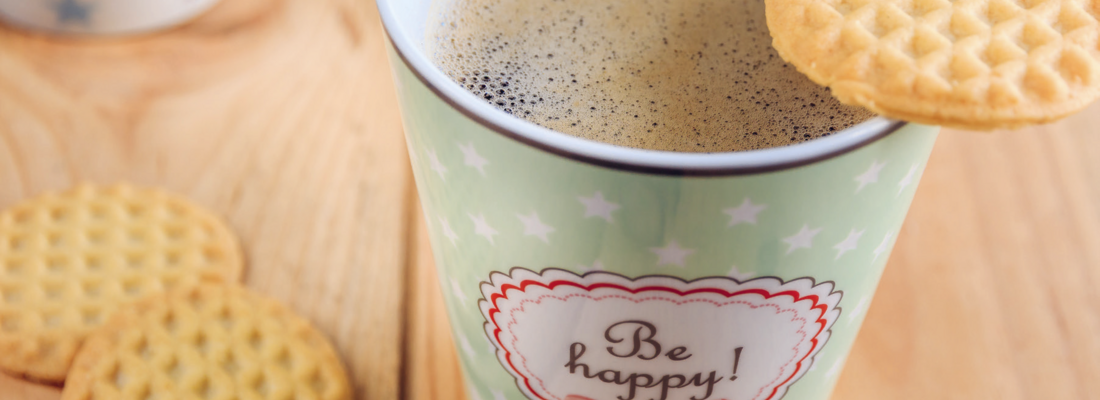 Kaffeetasse mit Keksen